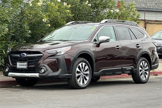 2023 Subaru Outback Touring XT