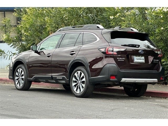 2023 Subaru Outback Touring XT
