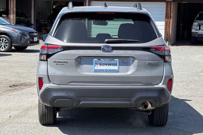 2026 Subaru FORESTER Premium Hybrid