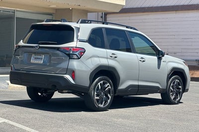 2026 Subaru FORESTER Premium Hybrid