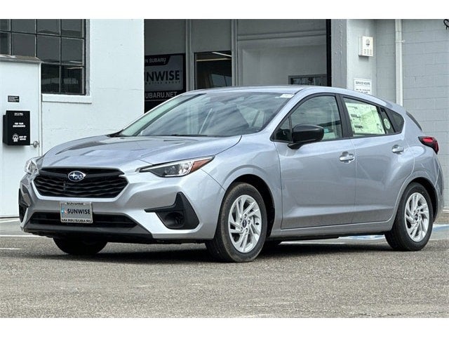 2025 Subaru IMPREZA Base