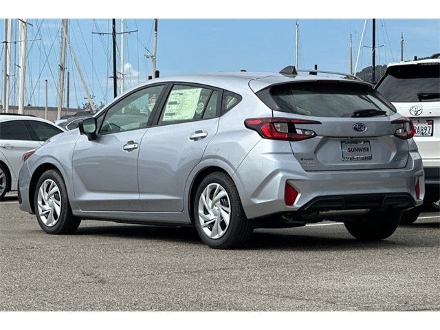 2025 Subaru IMPREZA Base