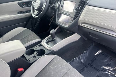 2025 Subaru Forester Base