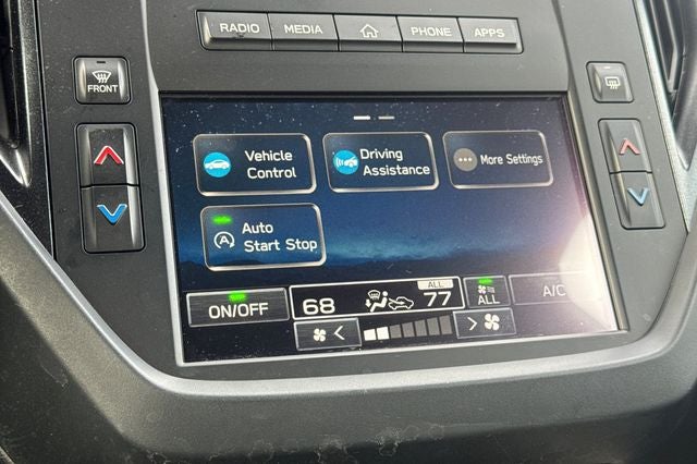 2025 Subaru Forester Base