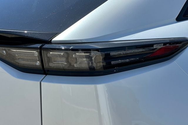 2026 Subaru UNCHARTED Premium FWD