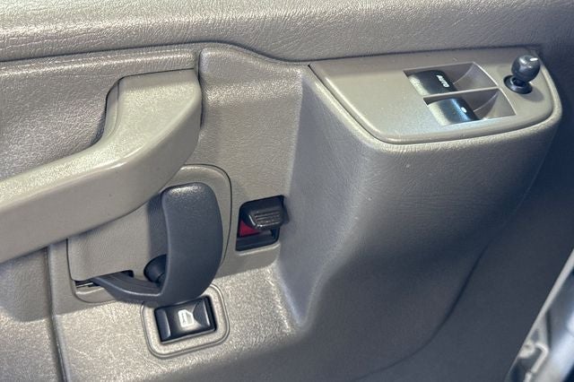 2024 Chevrolet Express 2500 Work Van Cargo