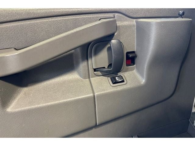 2024 Chevrolet Express 2500 Work Van Cargo