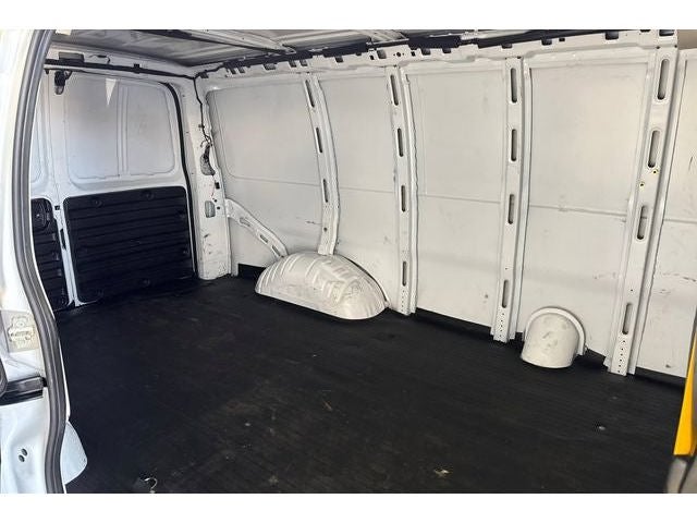 2024 Chevrolet Express 2500 Work Van Cargo