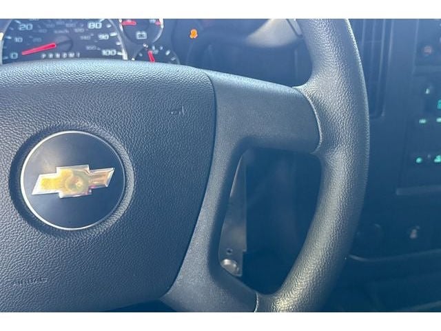 2024 Chevrolet Express 2500 Work Van Cargo