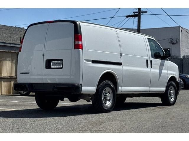 2024 Chevrolet Express 2500 Work Van Cargo