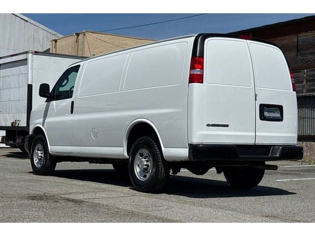 2024 Chevrolet Express 2500 Work Van Cargo
