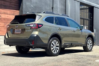 2022 Subaru Outback Premium