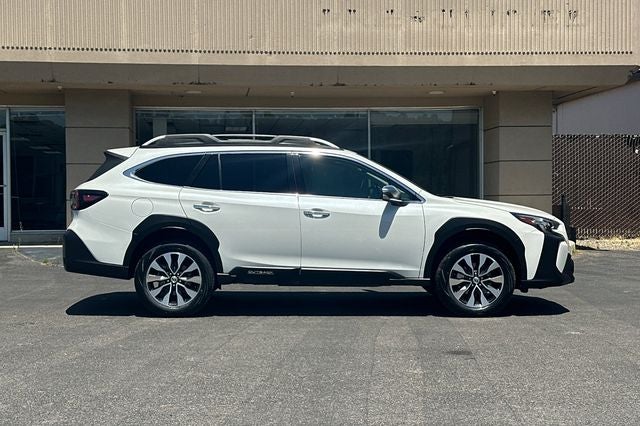 2024 Subaru Outback Touring