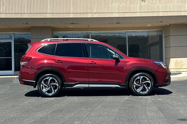 2023 Subaru Forester Touring