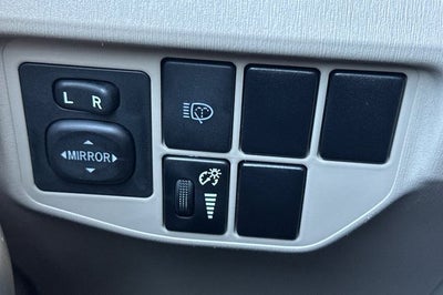 2012 Toyota Prius Base