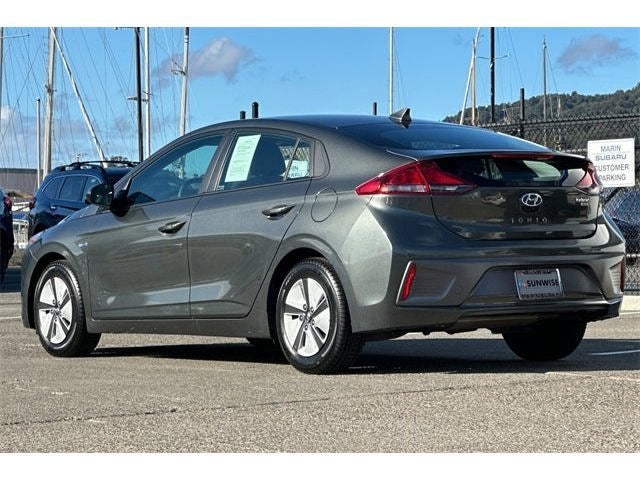 2020 Hyundai Ioniq Hybrid Blue