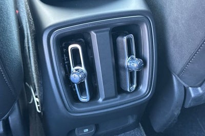 2021 Volvo XC40 Recharge Pure Electric P8