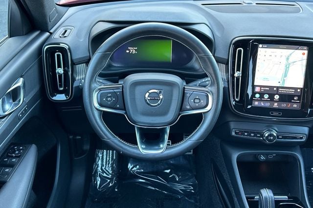2021 Volvo XC40 Recharge Pure Electric P8