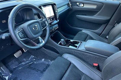 2021 Volvo XC40 Recharge Pure Electric P8